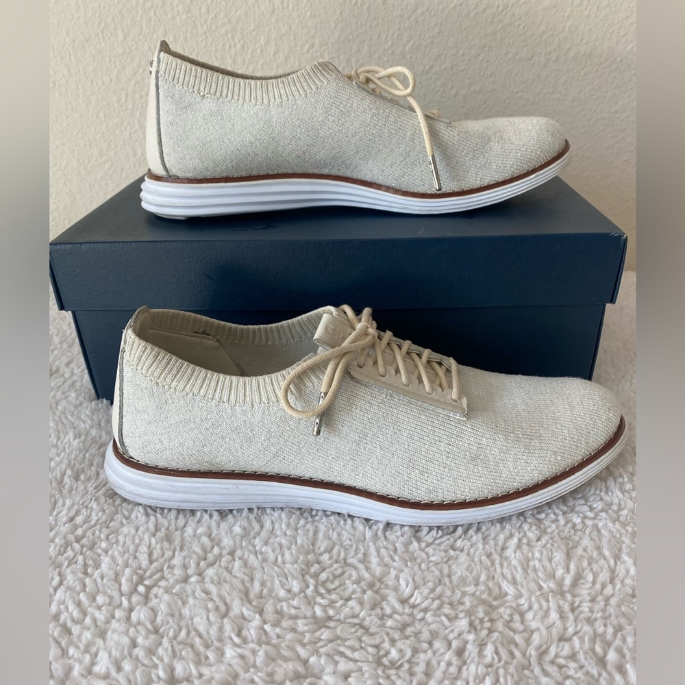 Cole Haan Women’s  ØriginalGrand Stitchlite Wingtip Oxfords In OffWhite Size 8.5
